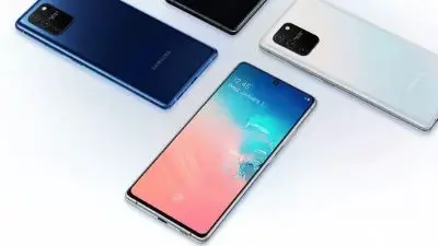 Memory card support in Samsung S10